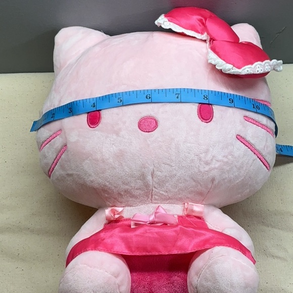 Pink hello kitty  plush toy - Picture 4 of 9